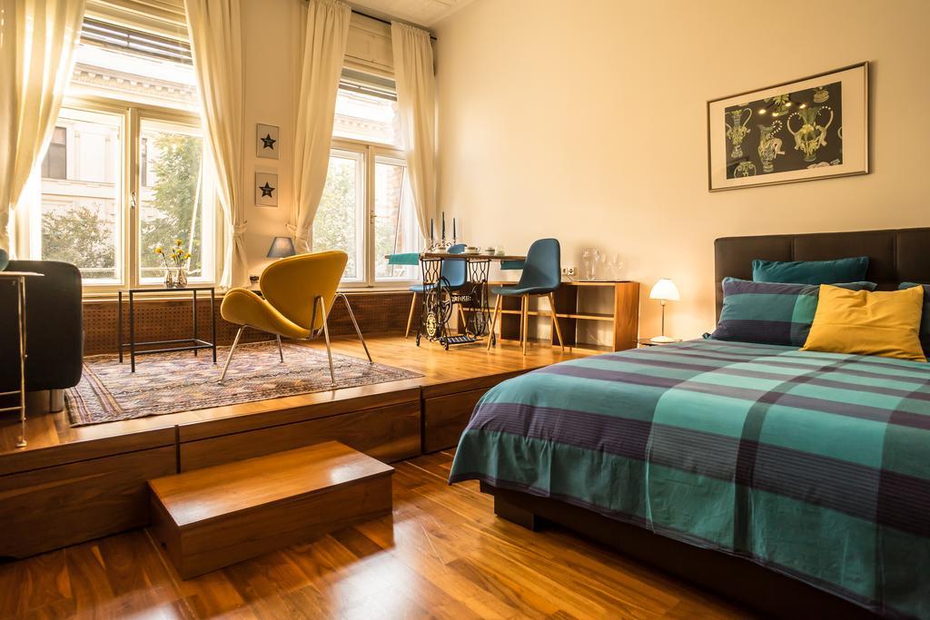 Parliament Suite With A View Budapest Bagian luar foto